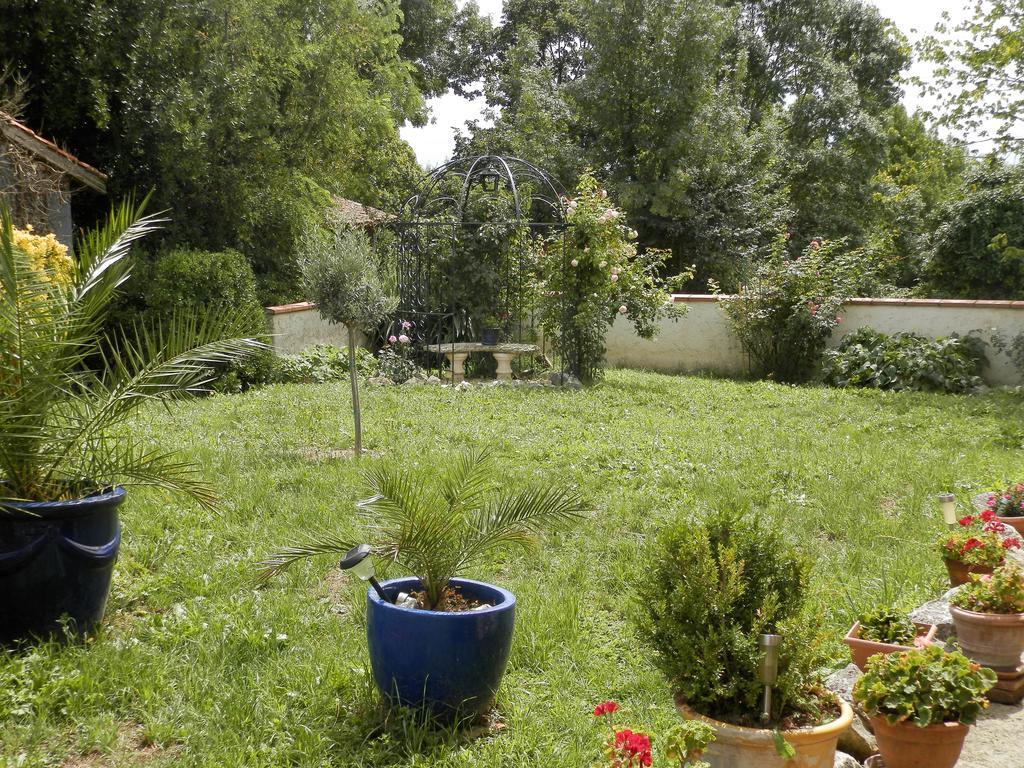 Maison De Charme Dans Le Gers Villa Noilhan Exterior foto